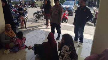 Kanit Binmas Polsek Brebes Gelar Pembinaan dan Penyuluhan kepada Warga Desa Padasugih